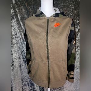 Nike Black/Olive/Camo Full Zip Youth Jacket Size XL (8-9 Years)